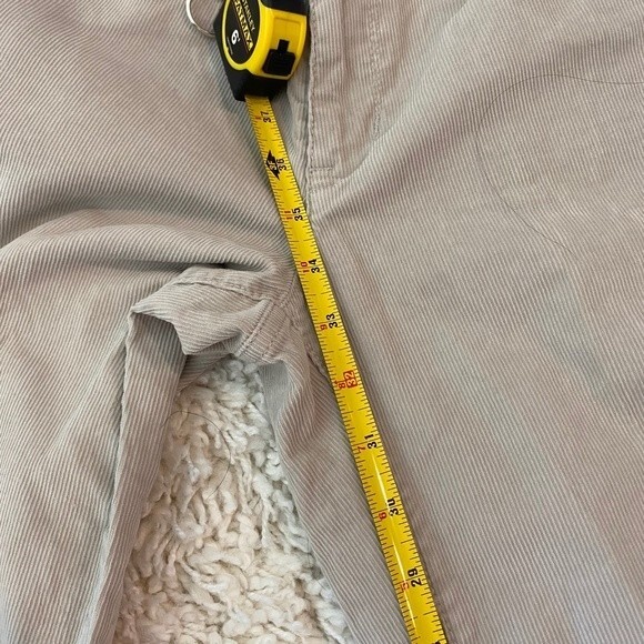 Gap Jeans Limited Edition Women's Corduroy Pants. Wide Leg. Color: Chalk. Size 8 - Picture 11 of 11